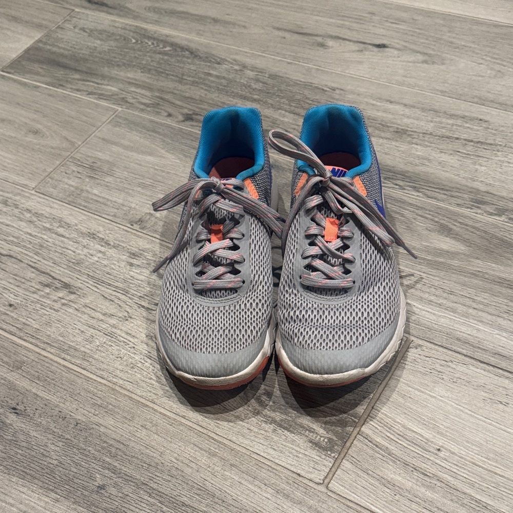 Women’s Nike running shoes